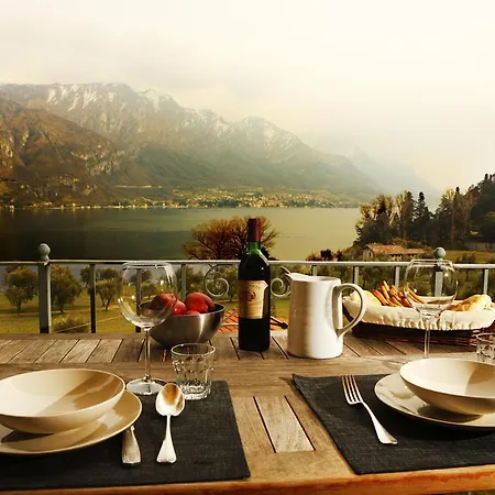 Charming View アパート