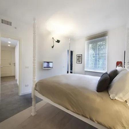 Apartment Charming View